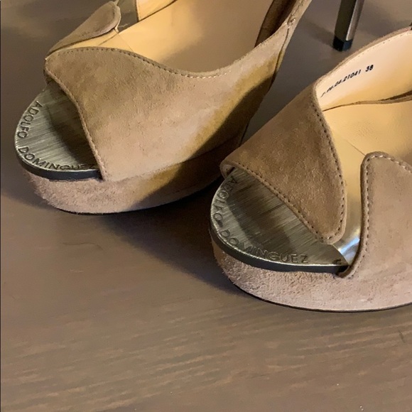 Adolfo Dominguez Tan Suede Heels - Women’s Size 38 - Picture 6 of 7